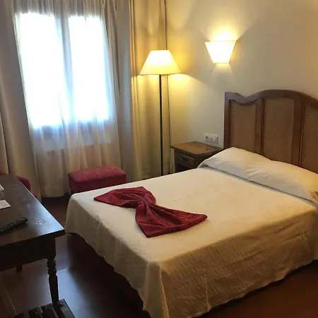 ホテル Pazo O Rial ビラガルシーア・デ・アロウサ