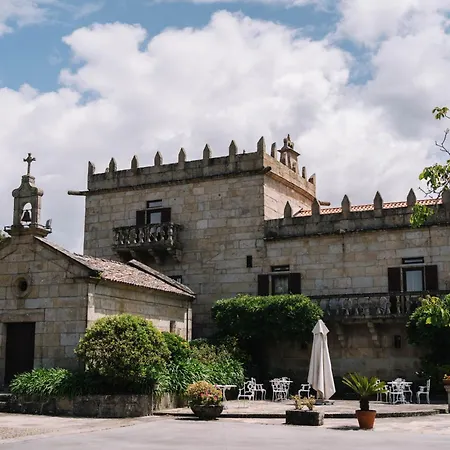Pazo O Rial 4* 빌라가르시아 데 아로우사